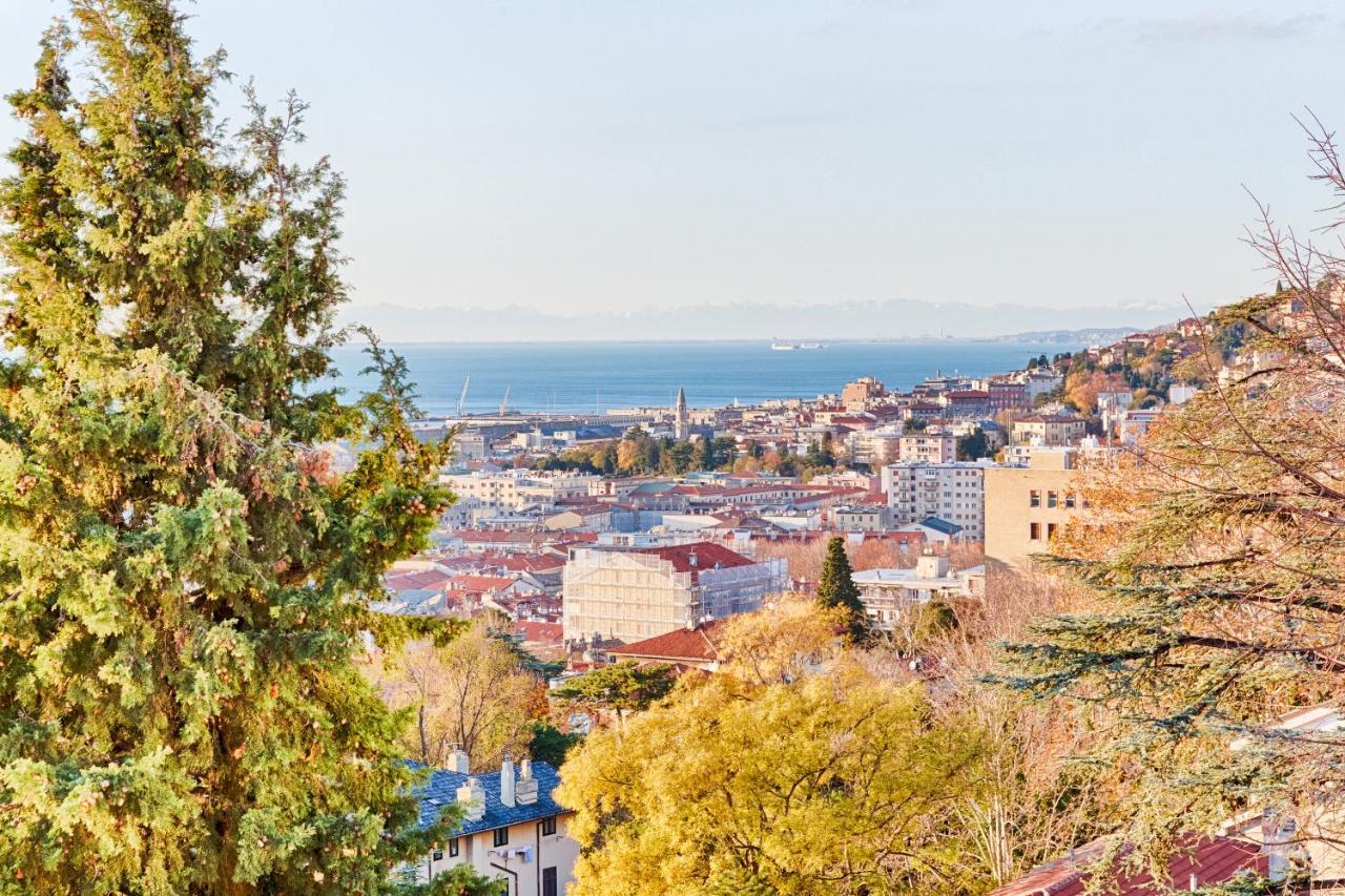 Ressmann 1 - 10 Min From Teatro Rossetti Apartment Trieste Bagian luar foto